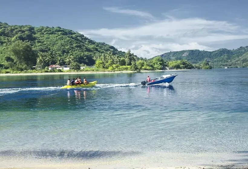 ホテル Nirvana Gili Sudak