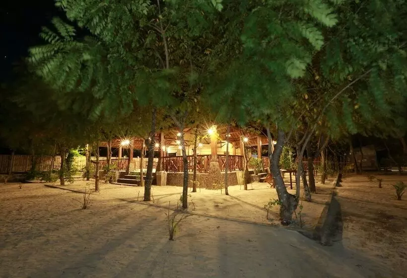 ホテル Nirvana Gili Sudak