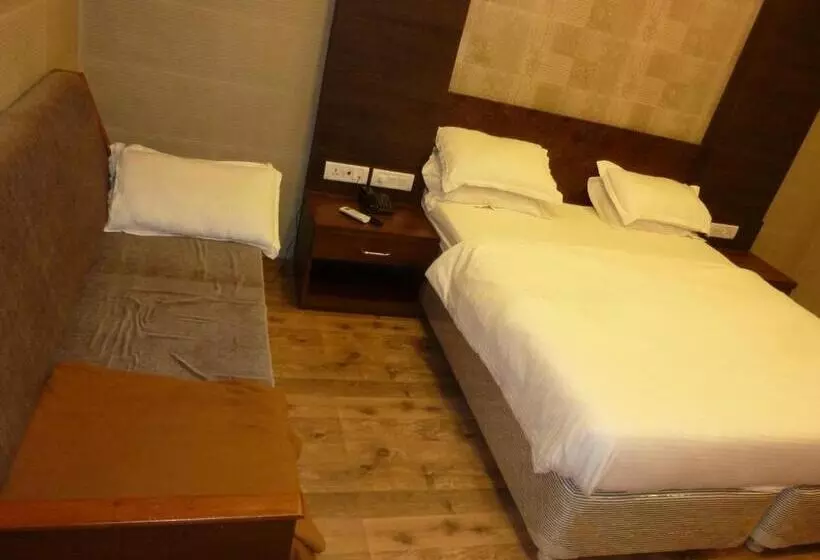 هتل Orient Palace