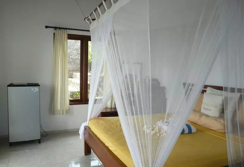 هتل Paradise Bungalows