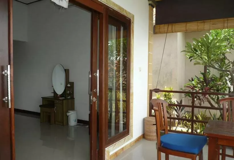 هتل Paradise Bungalows