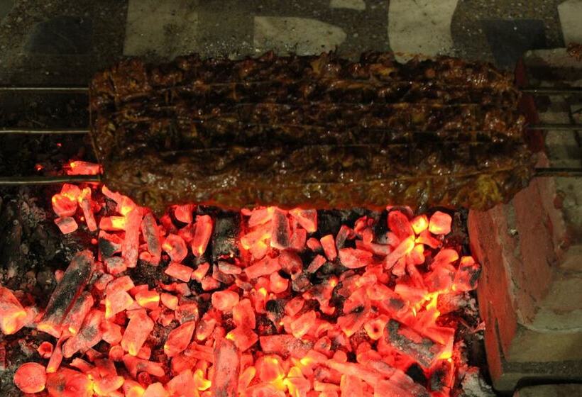 호텔 Pratap Bhawan Homestay