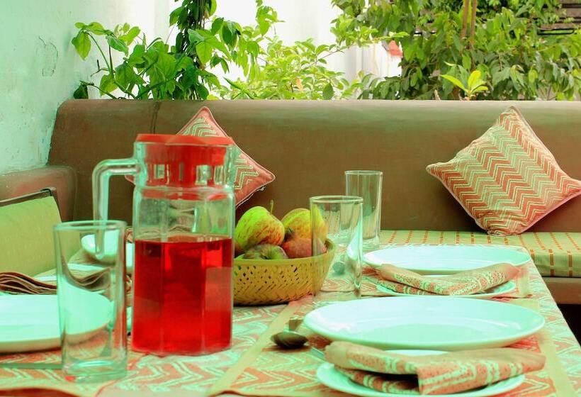 호텔 Pratap Bhawan Homestay