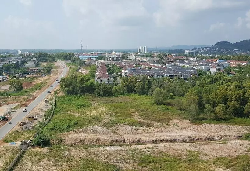 ホテル Apartment Queen Victoria Batam