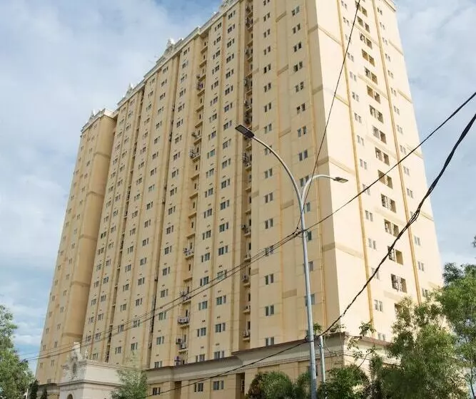ホテル Apartment Queen Victoria Batam