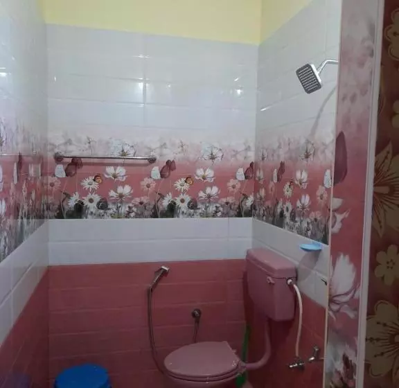 Hotelli Raghavi Tourist Home