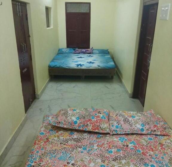 בית מלון כפרי Raghavi Tourist Home