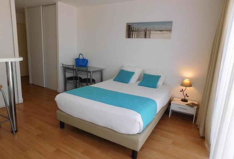 هتل Residence New Rochelle