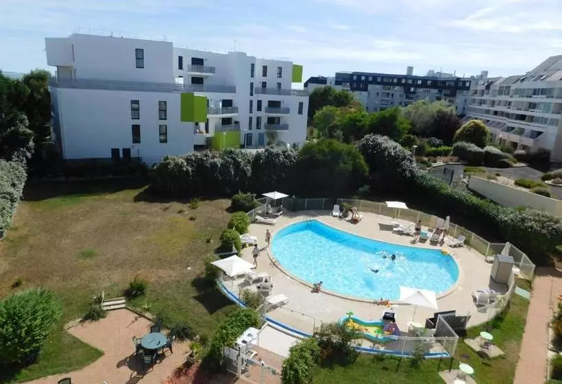 ホテル Residence New Rochelle