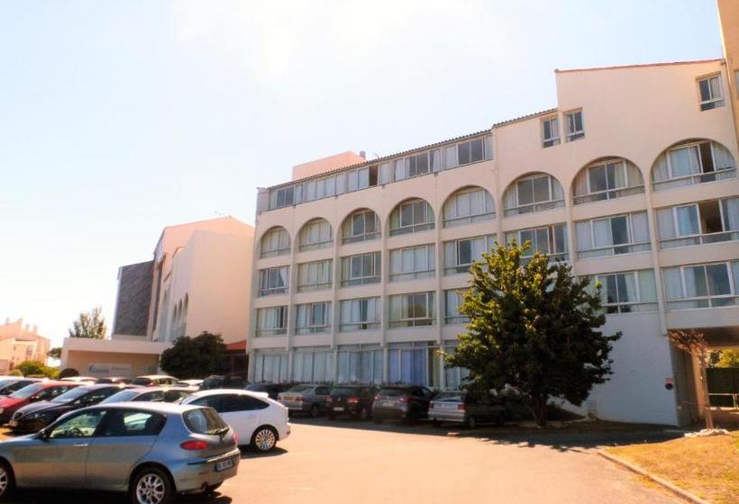 هتل Residence New Rochelle