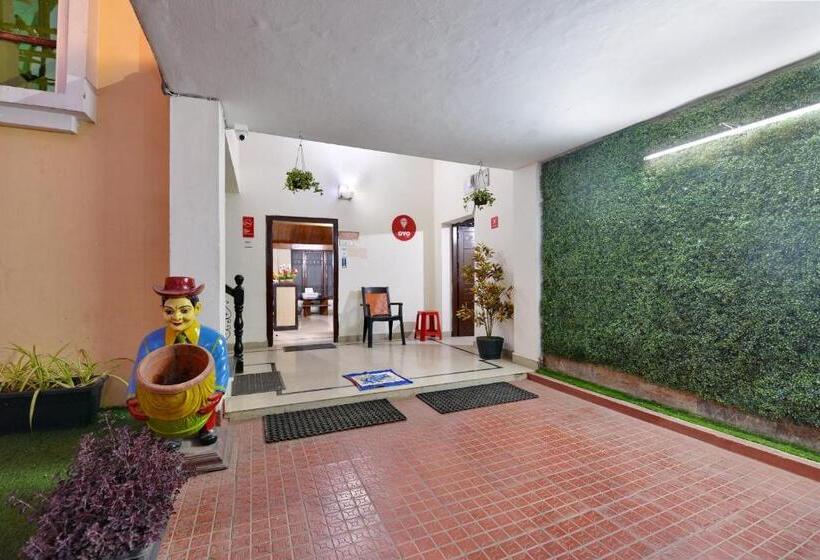 Super Hotel O Sai Leela