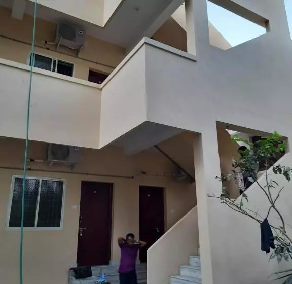 Hotelli Raghavi Tourist Home