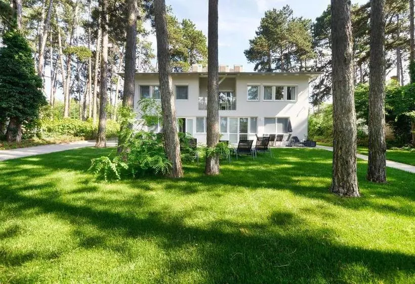 هتل Villa Oliver 2 Siófok
