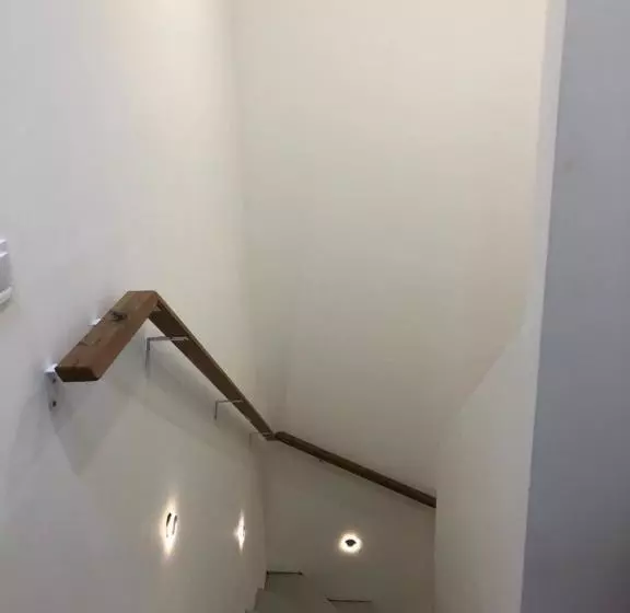 هتل Villa Oliver 2 Siófok