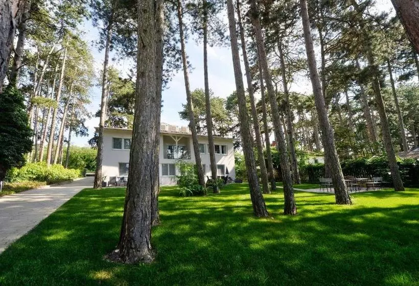 هتل Villa Oliver 2 Siófok