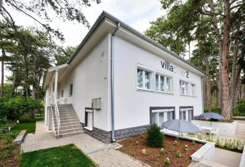 هتل Villa Oliver 2 Siófok