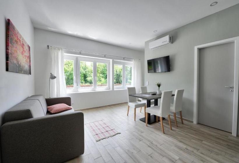 호텔 Villa Oliver 2 Siófok