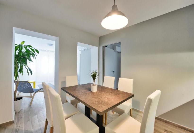 호텔 Villa Oliver 2 Siófok