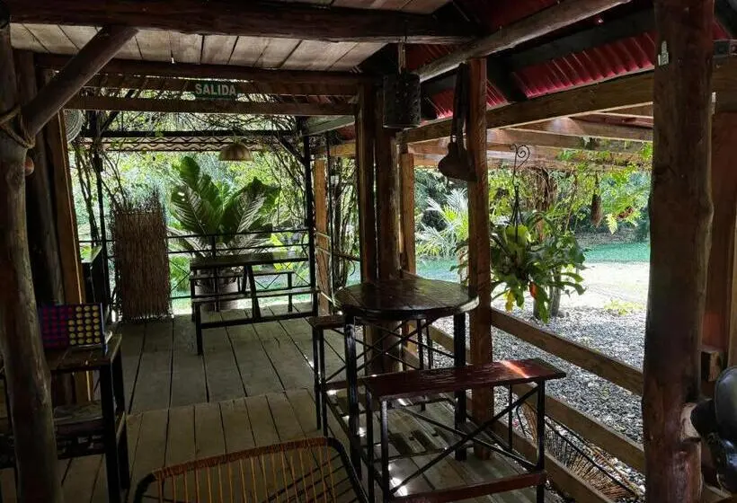 ホテル Bamboo River Lodge