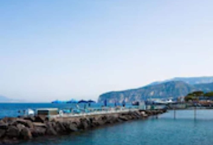 호텔 Al Centro Suites