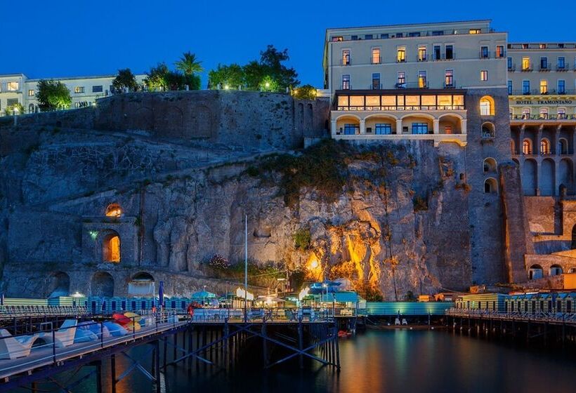 호텔 Al Centro Suites