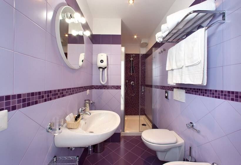 호텔 Al Centro Suites