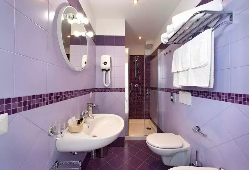هتل Al Centro Suites