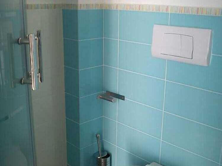 Отель L Alberghetto B&b