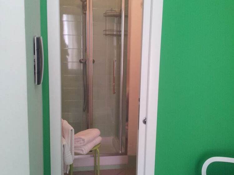 Отель L Alberghetto B&b