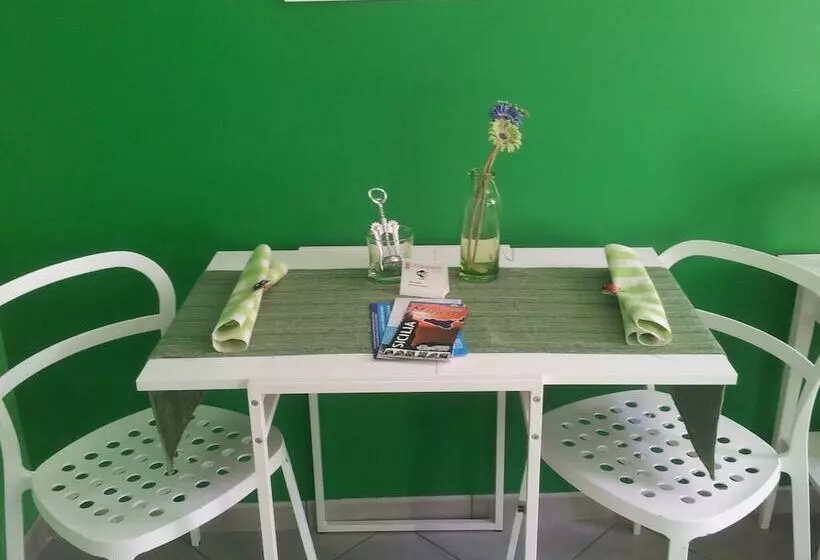 هتل L Alberghetto B&b