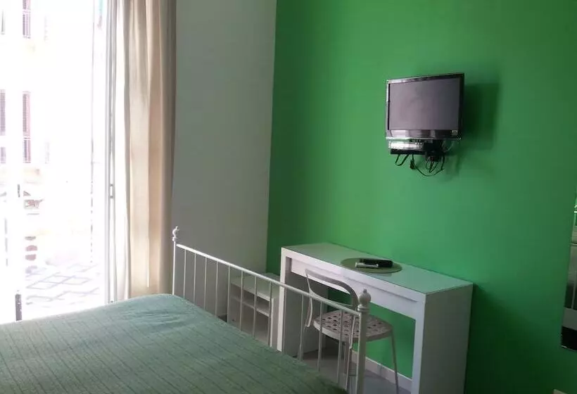 هتل L Alberghetto B&b