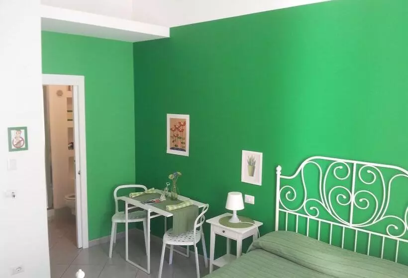 هتل L Alberghetto B&b