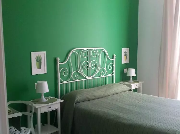 هتل L Alberghetto B&b