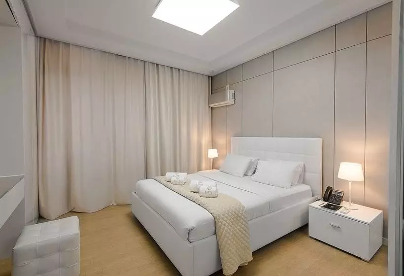 هتل Elite Apartments Highvill