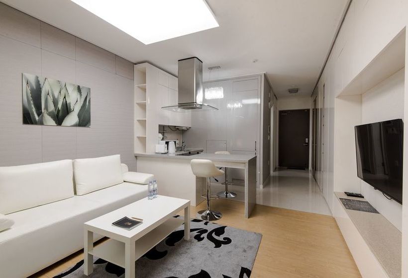 فندق Elite Apartments Highvill