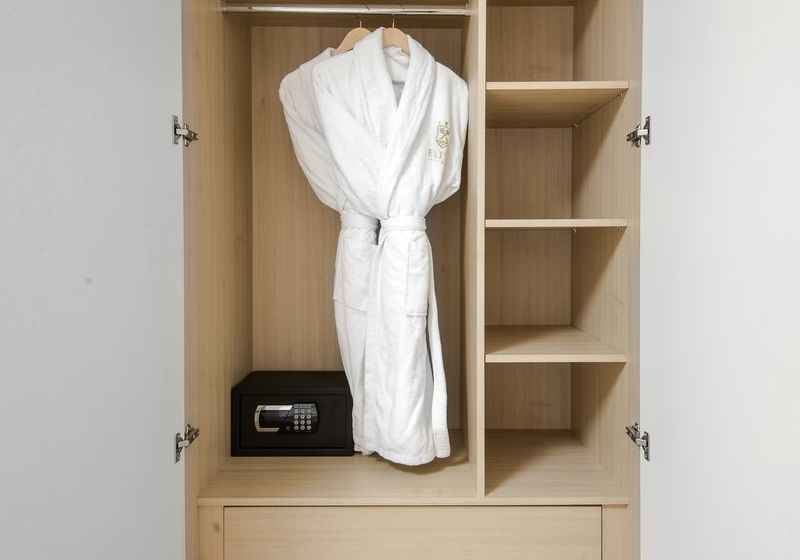 فندق Elite Apartments Highvill