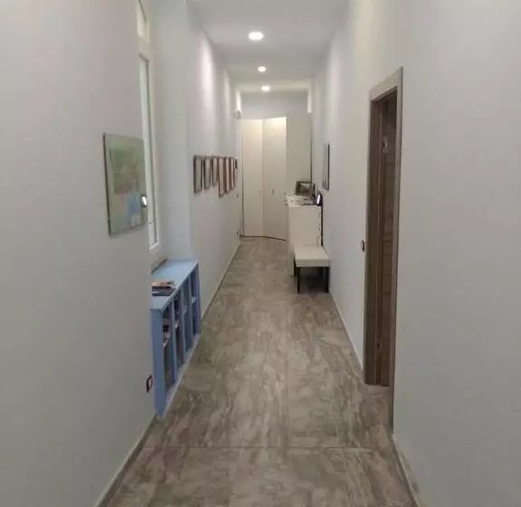 هتل La Branda Brin Guest House