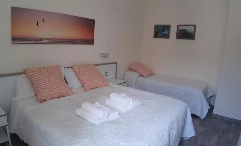 هتل La Branda Brin Guest House