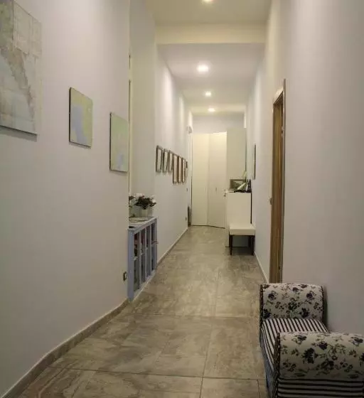 هتل La Branda Brin Guest House