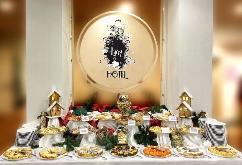 هتل Lady