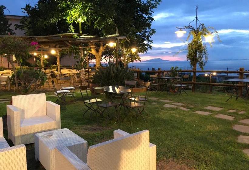 בית מלון כפרי Lantica Pigna Chateau