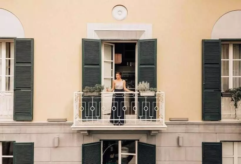 هتل Maison Savoia B&b Apartment