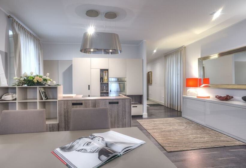 فندق Maison Savoia B&b Apartment