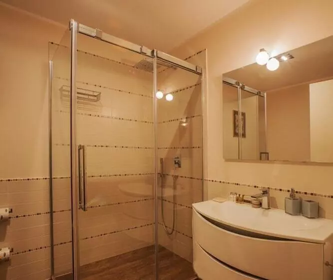 هتل Maison Savoia B&b Apartment