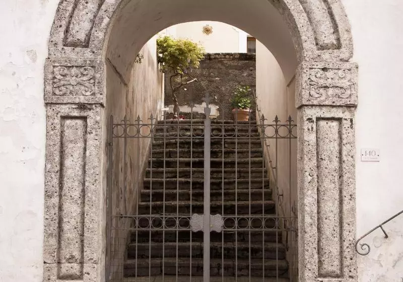 Hotel Palazzo Lauritano