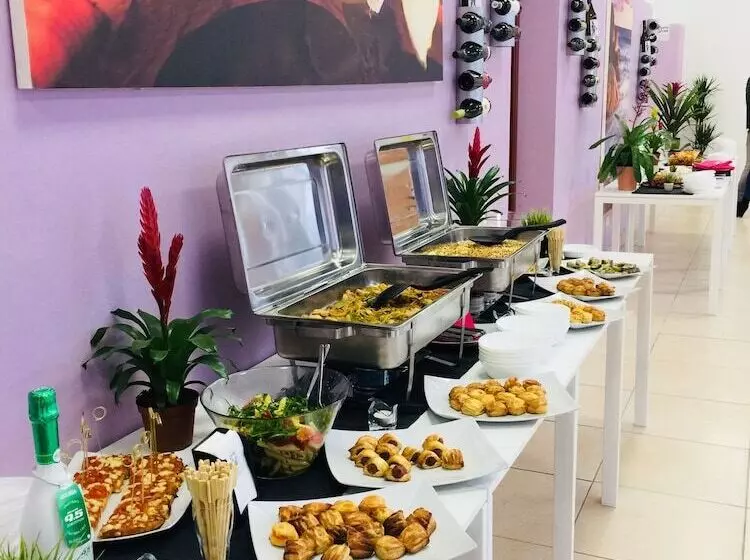 Hotelli Rho Gloria 2