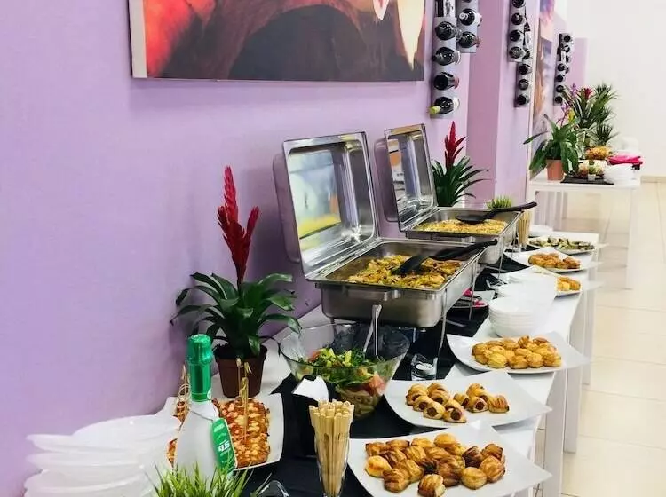 Hotelli Rho Gloria 2