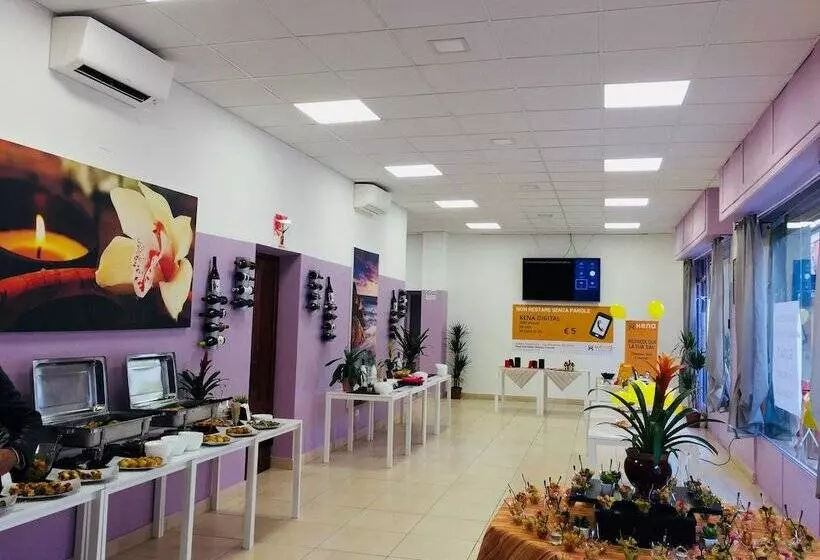 Hotelli Rho Gloria 2