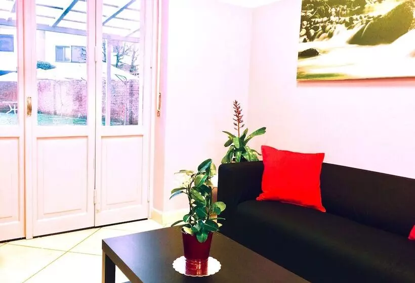 Hotelli Rho Gloria 2