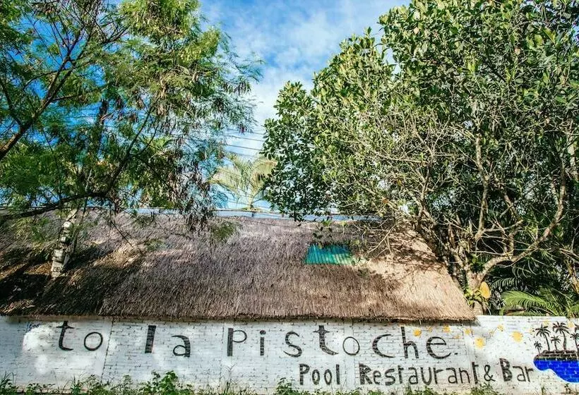 ホテル Villa Angthong